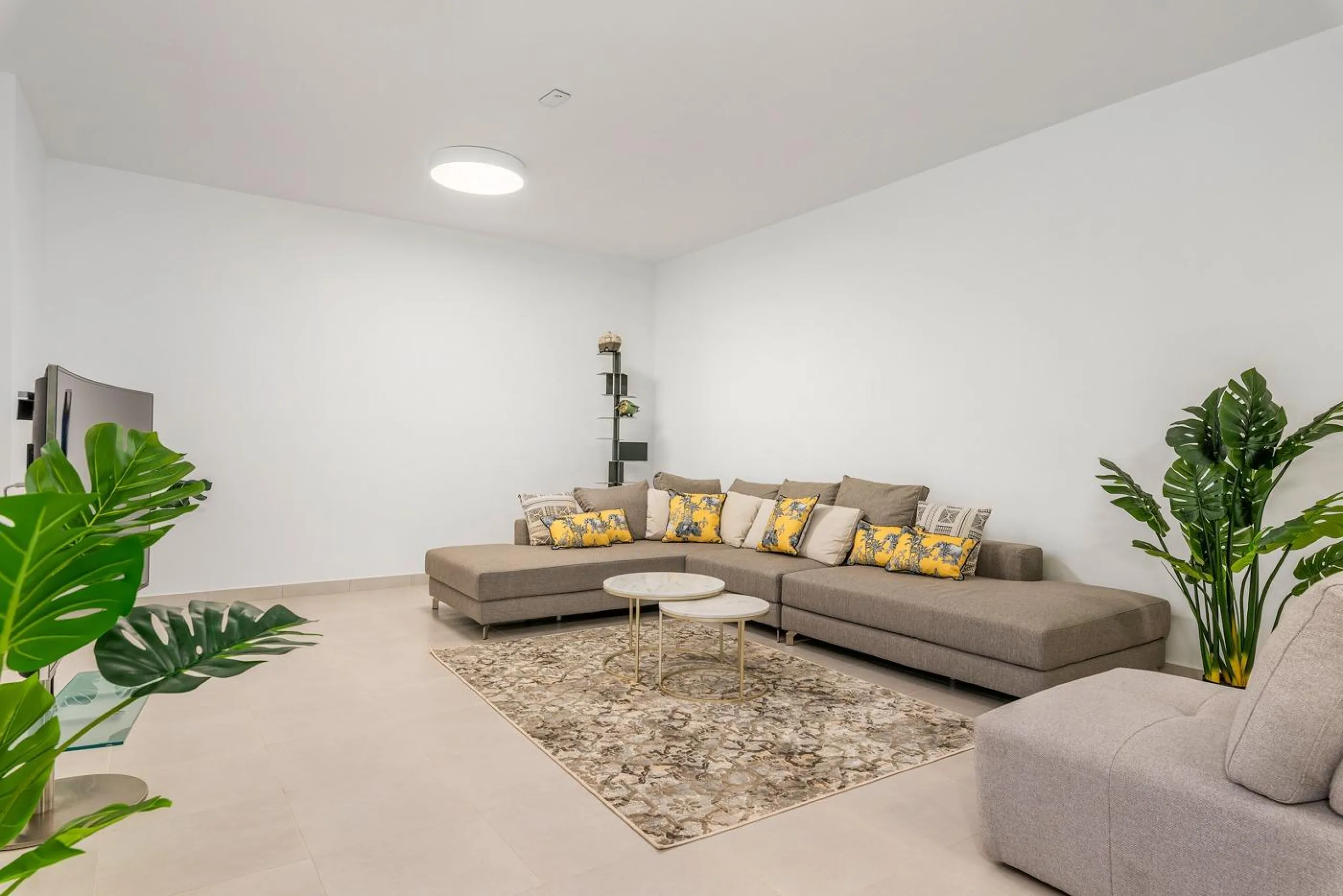 OBRA NUEVA EN LA MANGA. VILLA DE LUJO. 3 DORM. 3 BAÑOS. 440 PARCELA. PISCINA PROPIA.PLAYA A 350M
