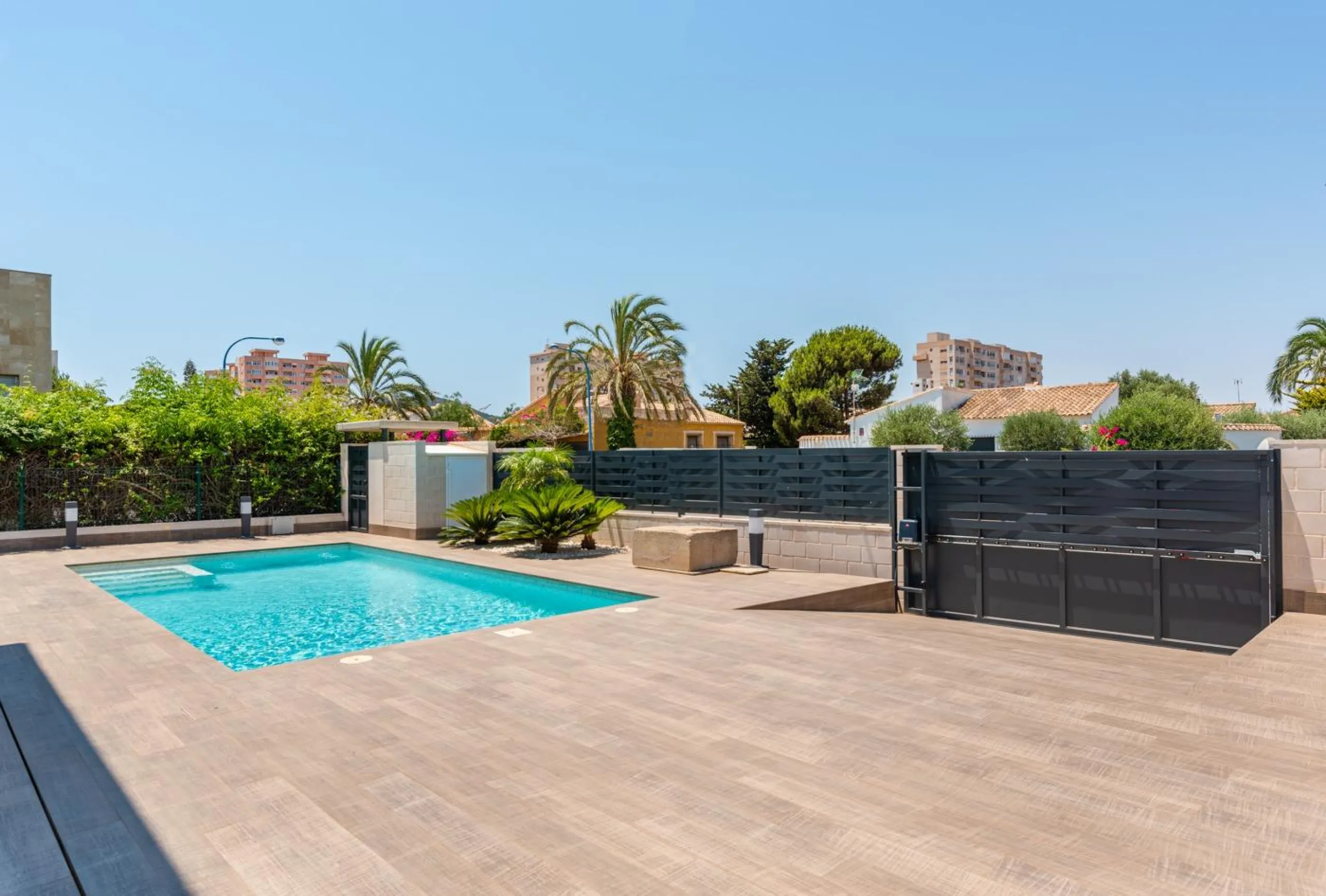 OBRA NUEVA EN LA MANGA. VILLA DE LUJO. 3 DORM. 3 BAÑOS. 440 PARCELA. PISCINA PROPIA.PLAYA A 350M
