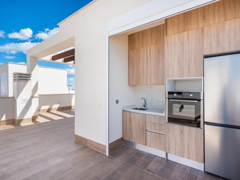 OBRA NUEVA EN LOS MONTESINOS. VILLAS DE LUJO. 3 DORM. 3 BAÑOS. PARCELA 200M2. PISCINA PROPIA.