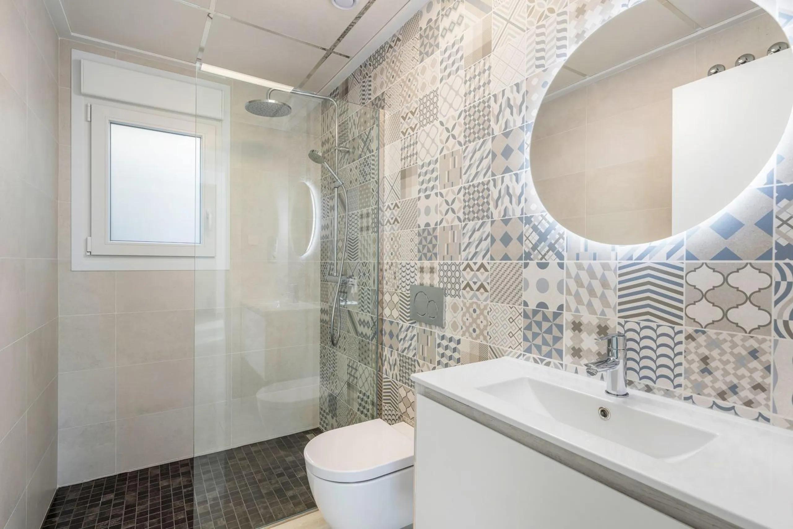 OBRA NUEVA EN LOS MONTESINOS. VILLAS DE LUJO. 3 DORM. 3 BAÑOS. PARCELA 200M2. PISCINA PROPIA.