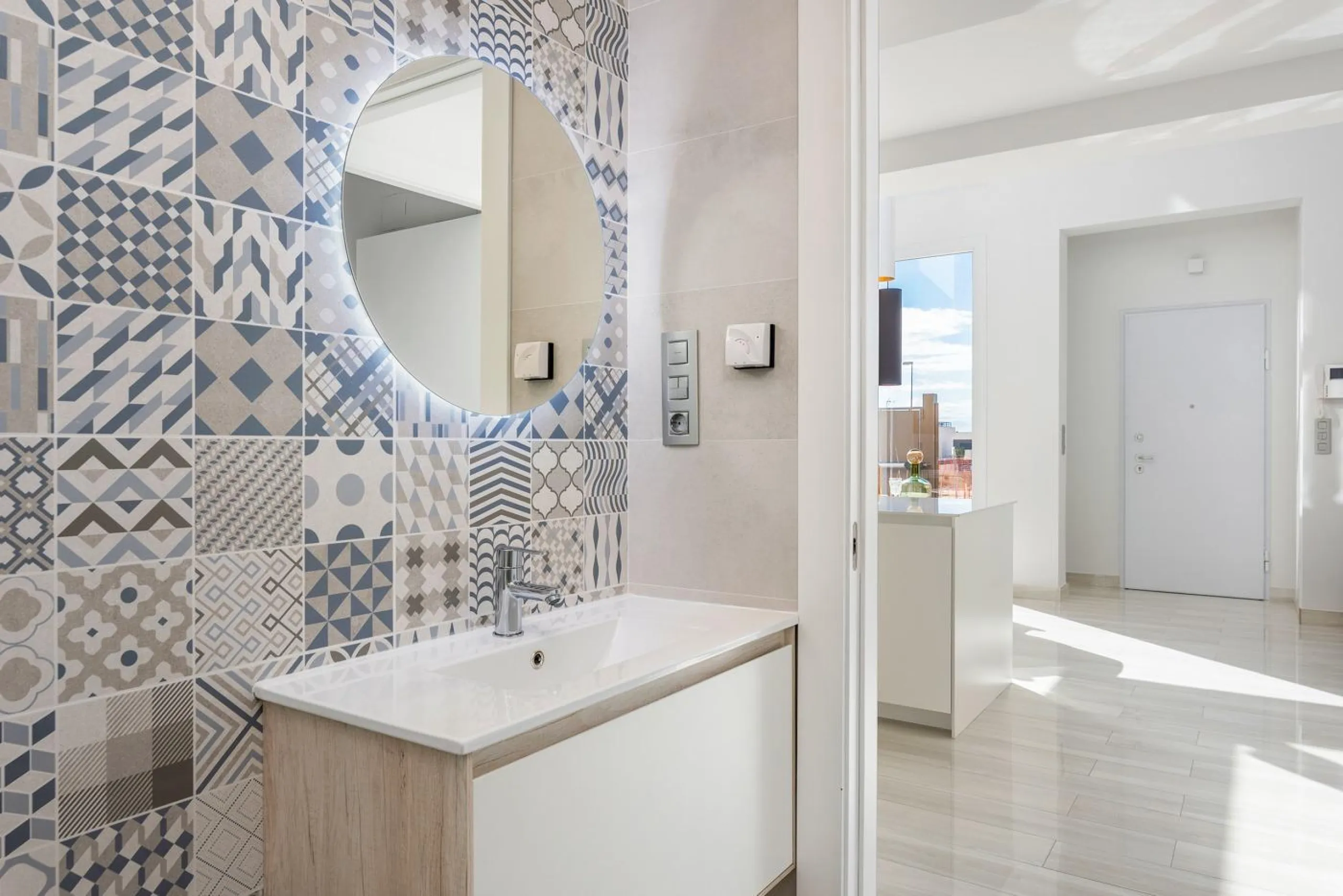 OBRA NUEVA EN LOS MONTESINOS. VILLAS DE LUJO. 3 DORM. 3 BAÑOS. PARCELA 200M2. PISCINA PROPIA.
