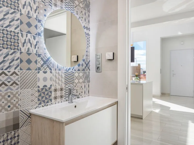 OBRA NUEVA EN LOS MONTESINOS. VILLAS DE LUJO. 3 DORM. 3 BAÑOS. PARCELA 200M2. PISCINA PROPIA.