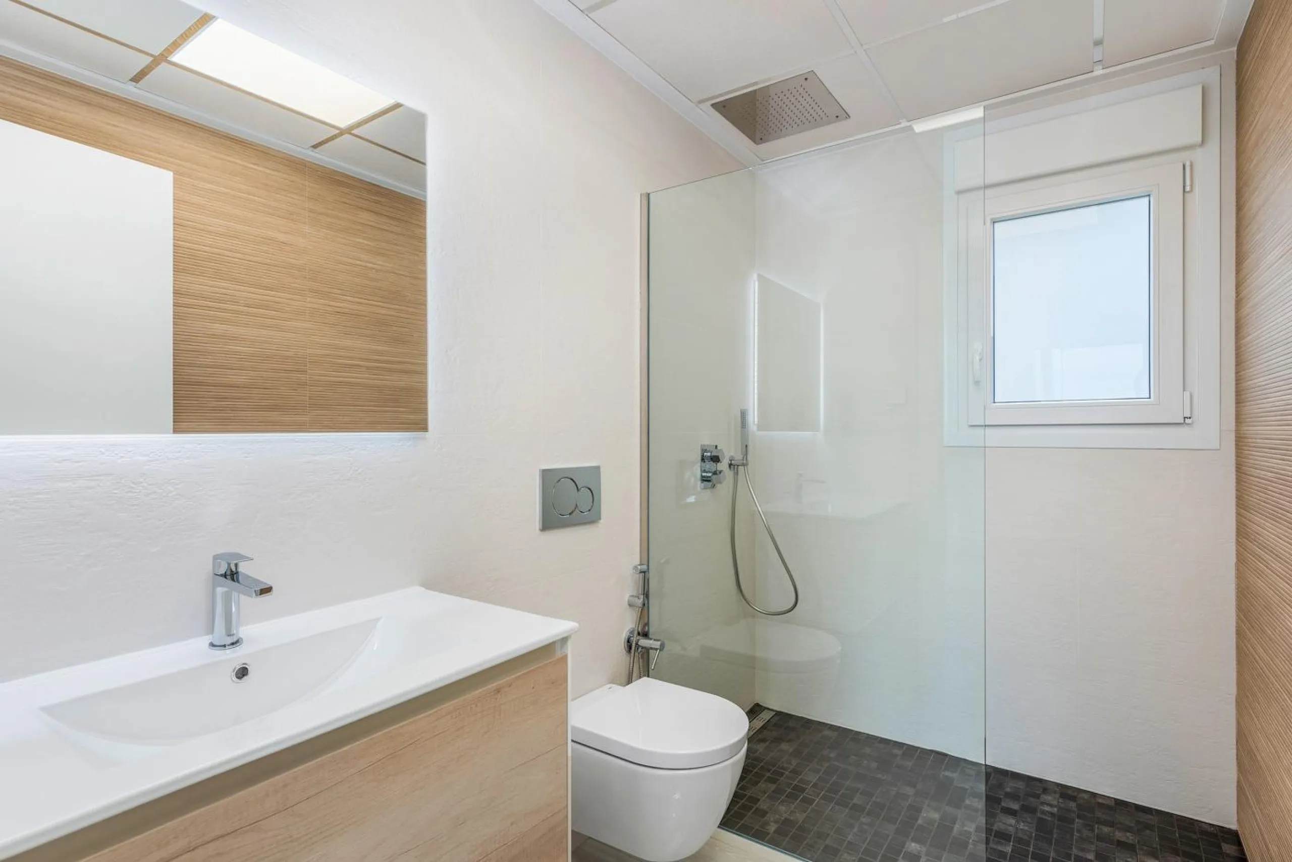 OBRA NUEVA EN LOS MONTESINOS. VILLAS DE LUJO. 3 DORM. 3 BAÑOS. PARCELA 200M2. PISCINA PROPIA.
