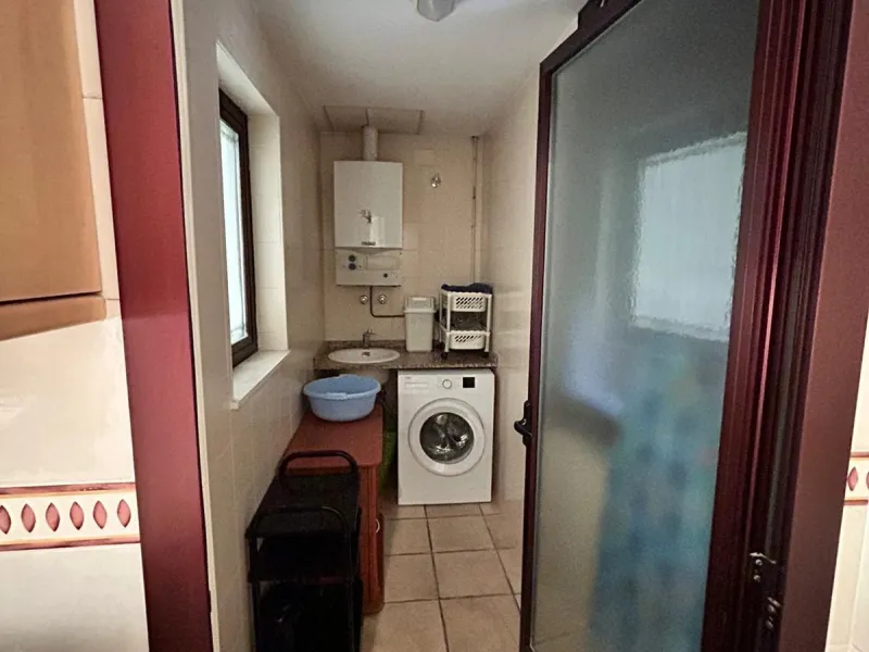 🌿 Encantador Piso en Venta en Albir con Amplio Patio y Terraza 🌿