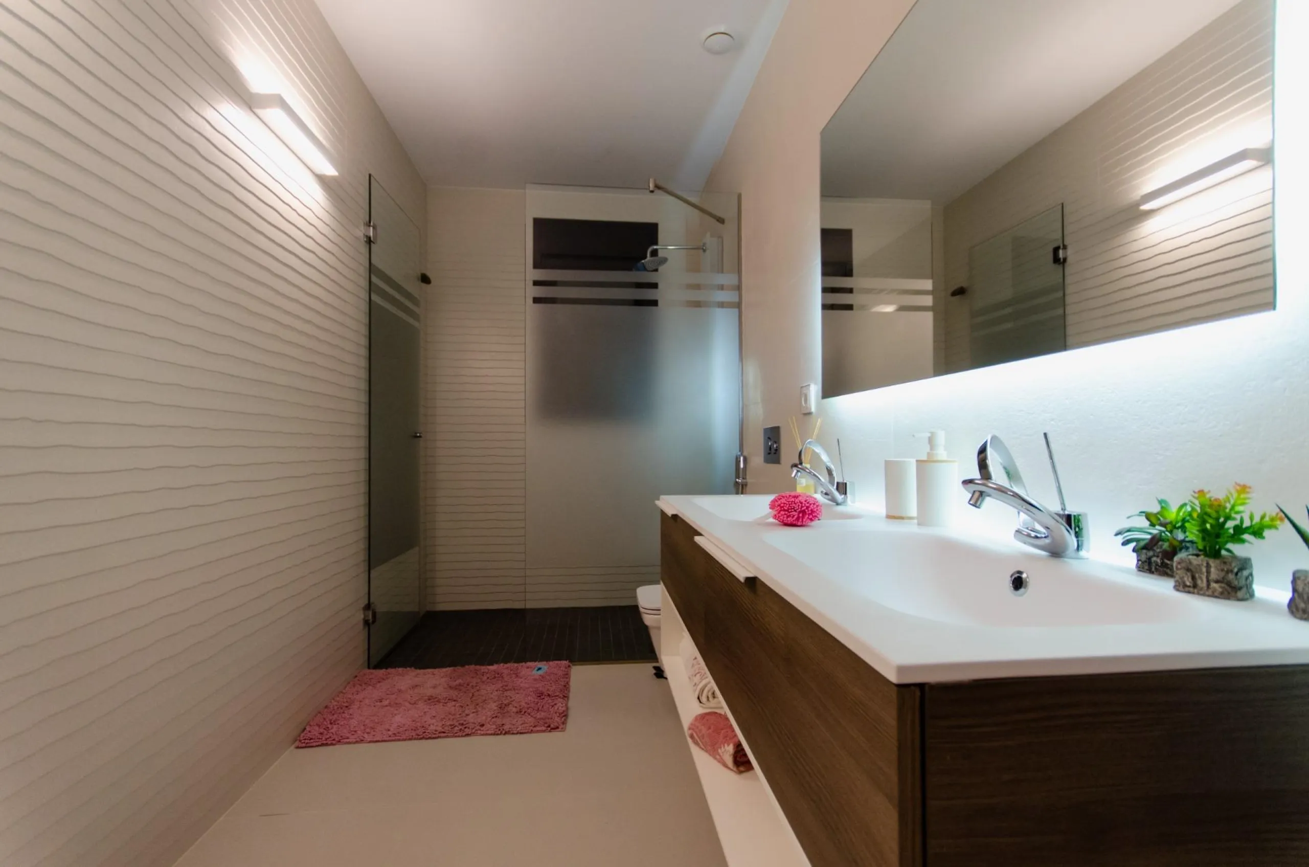 OBRA NUEVA EN ORIHUELA COSTA. 4 DORM. PARCELA. GARAJE. PISCINA PROPIA. PLAYA A 350 METROS.