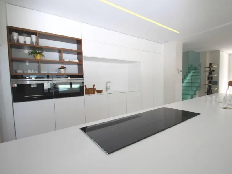 OBRA NUEVA EN ORIHUELA COSTA. 4 DORM. PARCELA. GARAJE. PISCINA PROPIA. PLAYA A 350 METROS.
