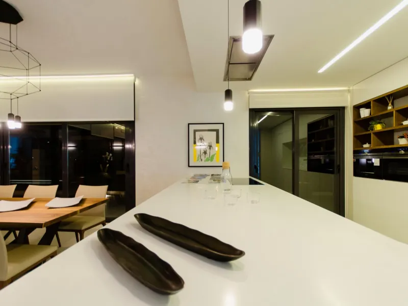 OBRA NUEVA EN ORIHUELA COSTA. 4 DORM. PARCELA. GARAJE. PISCINA PROPIA. PLAYA A 350 METROS.