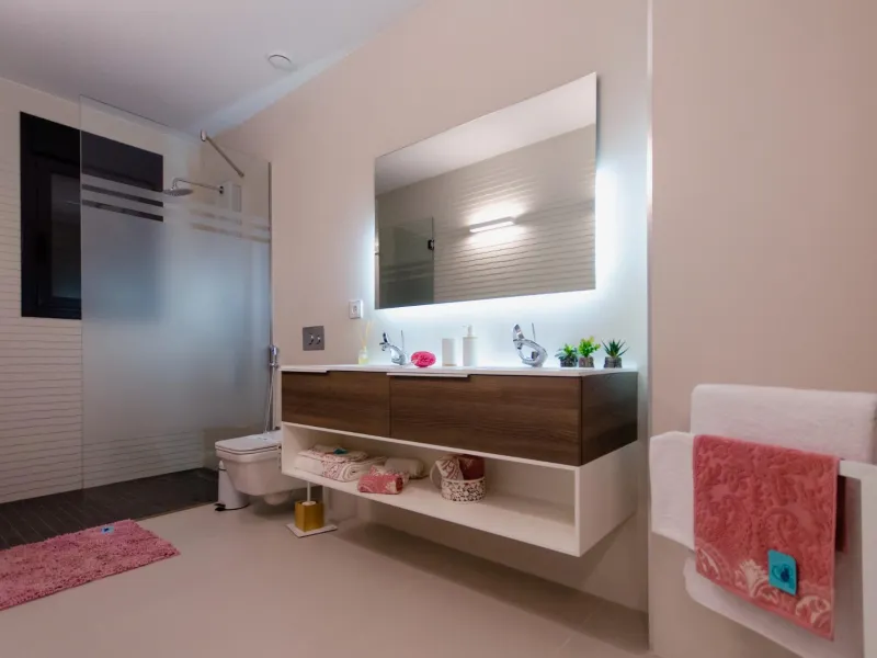 OBRA NUEVA EN ORIHUELA COSTA. 4 DORM. PARCELA. GARAJE. PISCINA PROPIA. PLAYA A 350 METROS.