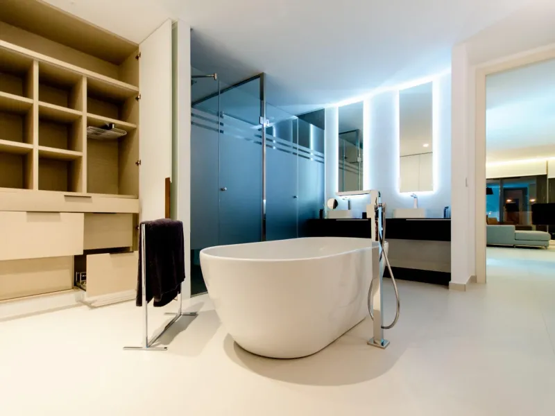 OBRA NUEVA EN ORIHUELA COSTA. 4 DORM. PARCELA. GARAJE. PISCINA PROPIA. PLAYA A 350 METROS.
