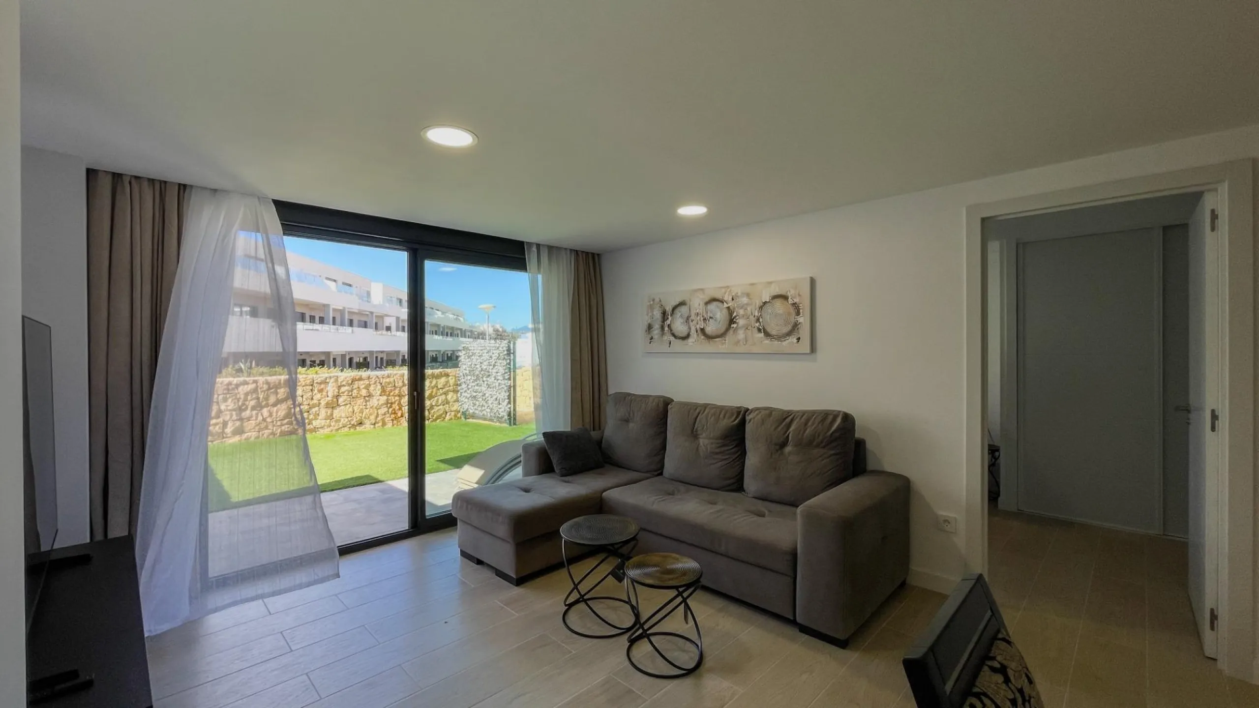 Modern duplex with 5 bedrooms in the exclusive Camporrosso complex, Finestrat