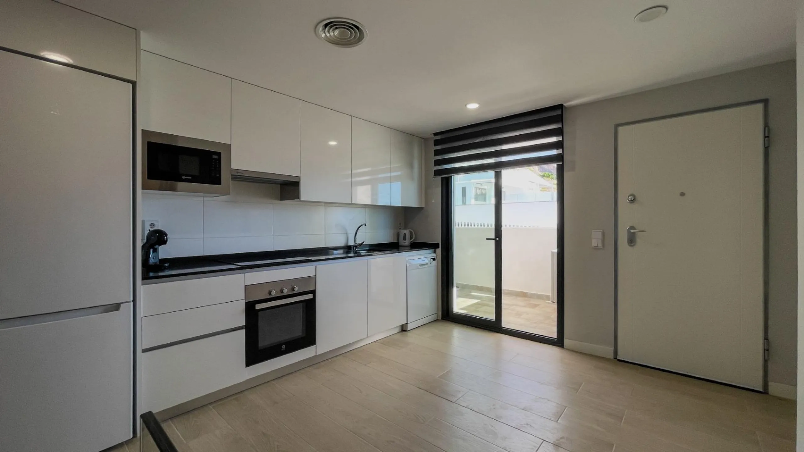 Modern duplex with 5 bedrooms in the exclusive Camporrosso complex, Finestrat