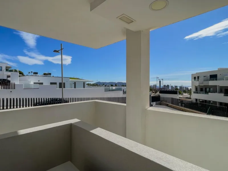 Modern duplex with 5 bedrooms in the exclusive Camporrosso complex, Finestrat