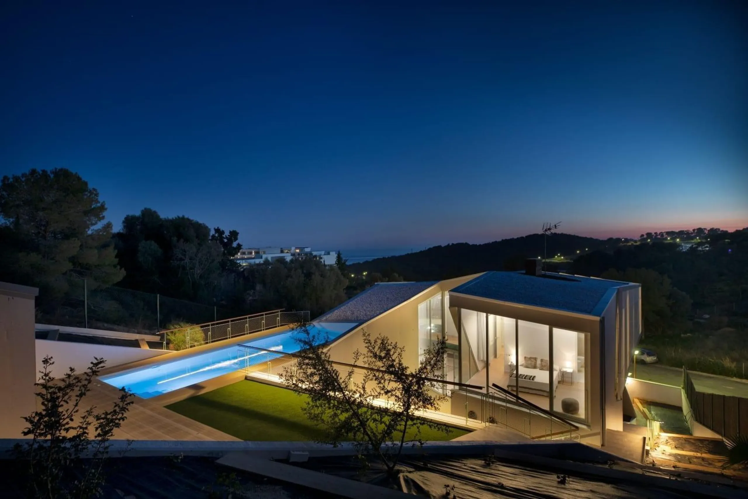Modern Villa with Sea Views and Pool in Can Girona, Sitges