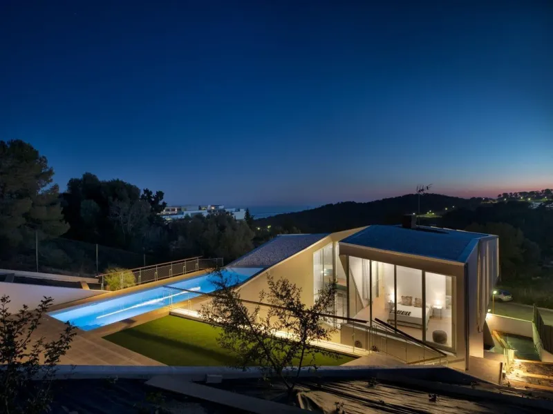 Modern Villa with Sea Views and Pool in Can Girona, Sitges