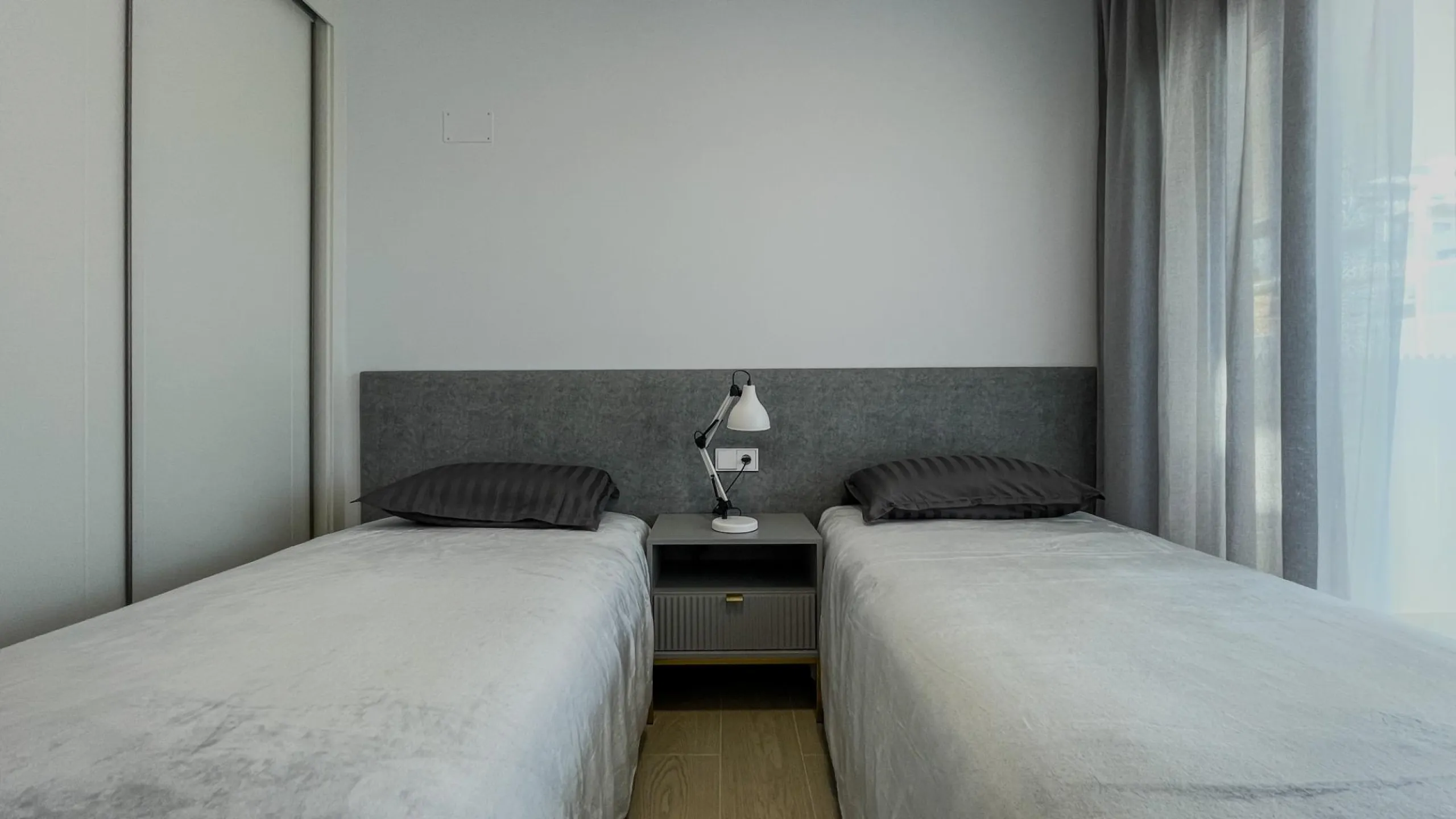 Modern duplex with 5 bedrooms in the exclusive Camporrosso complex, Finestrat