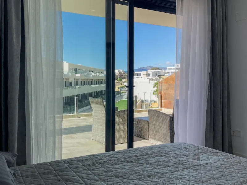 Modern duplex with 5 bedrooms in the exclusive Camporrosso complex, Finestrat