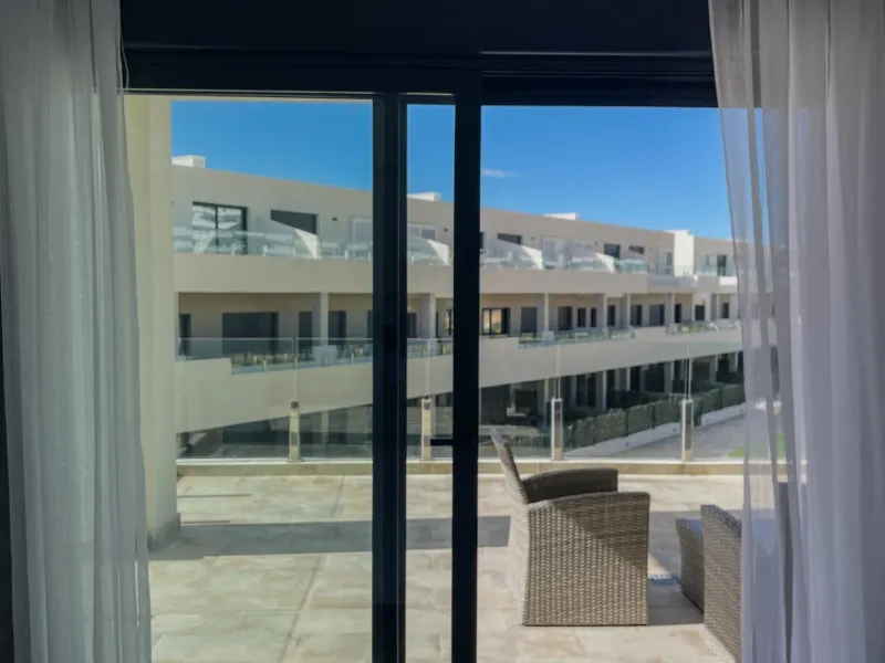 Modern duplex with 5 bedrooms in the exclusive Camporrosso complex, Finestrat