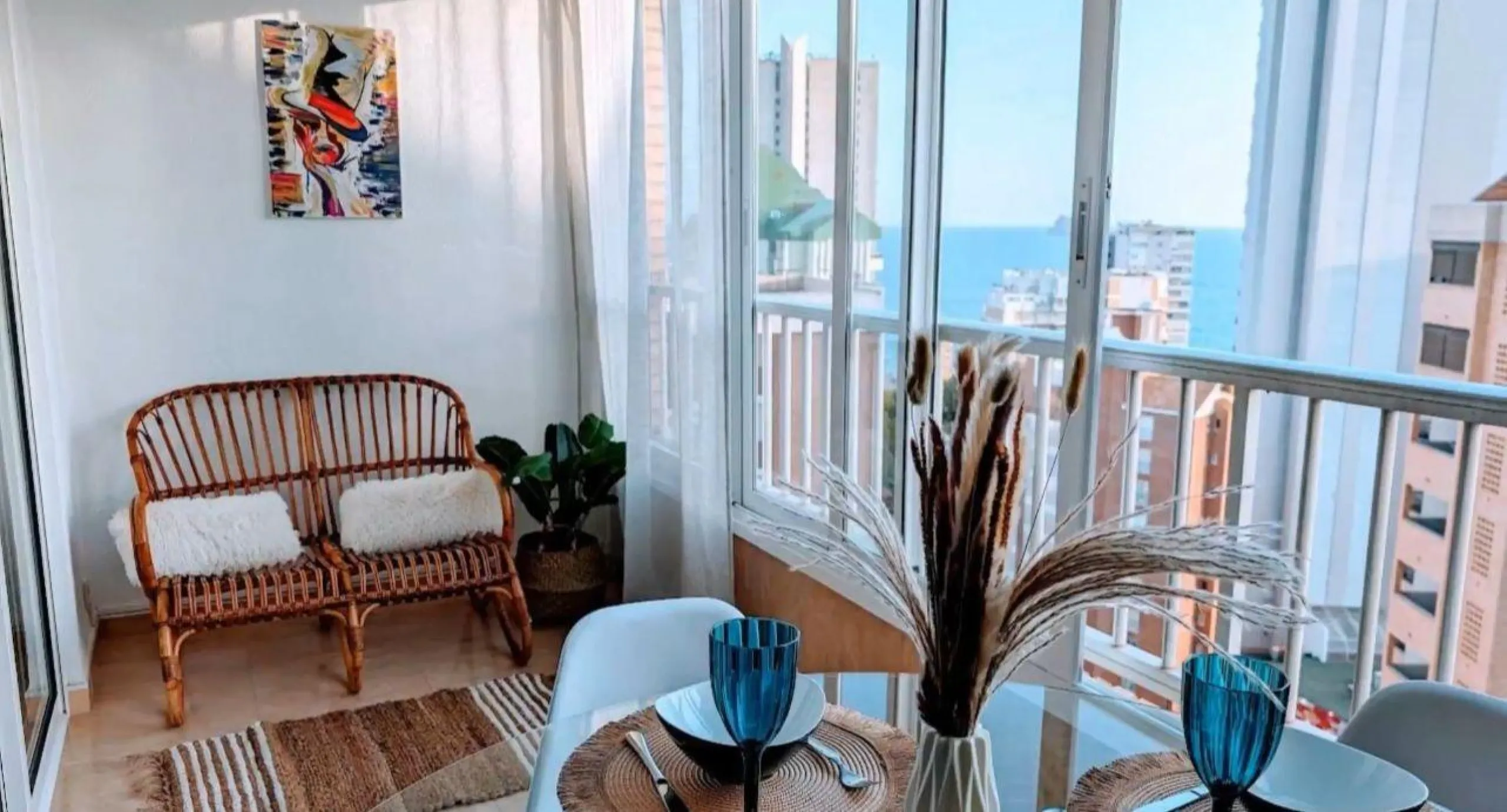 ¡Piso con vistas al mar en Benidorm!