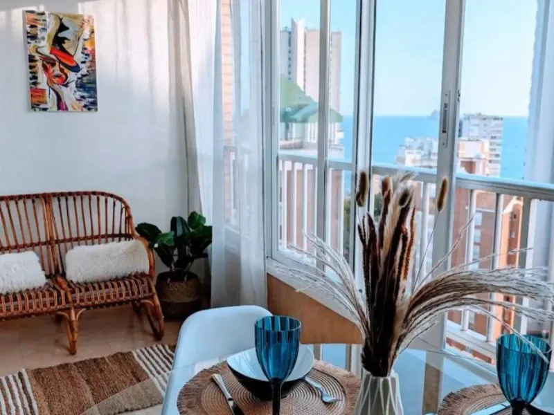 ¡Piso con vistas al mar en Benidorm!