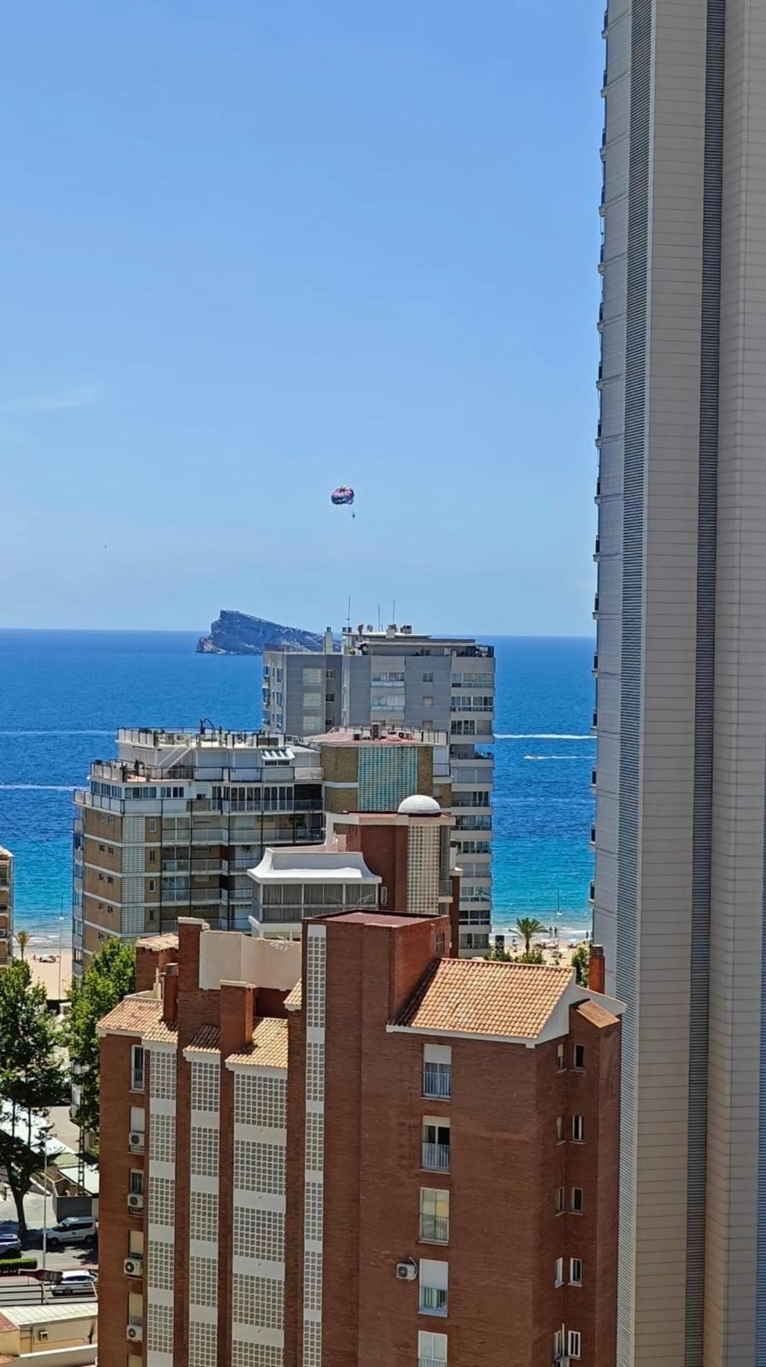 ¡Piso con vistas al mar en Benidorm!
