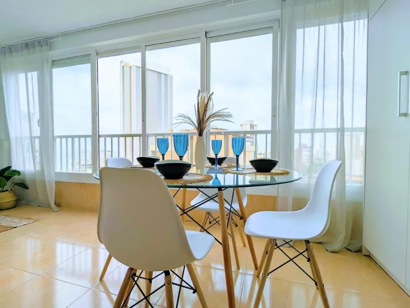 ¡Piso con vistas al mar en Benidorm!