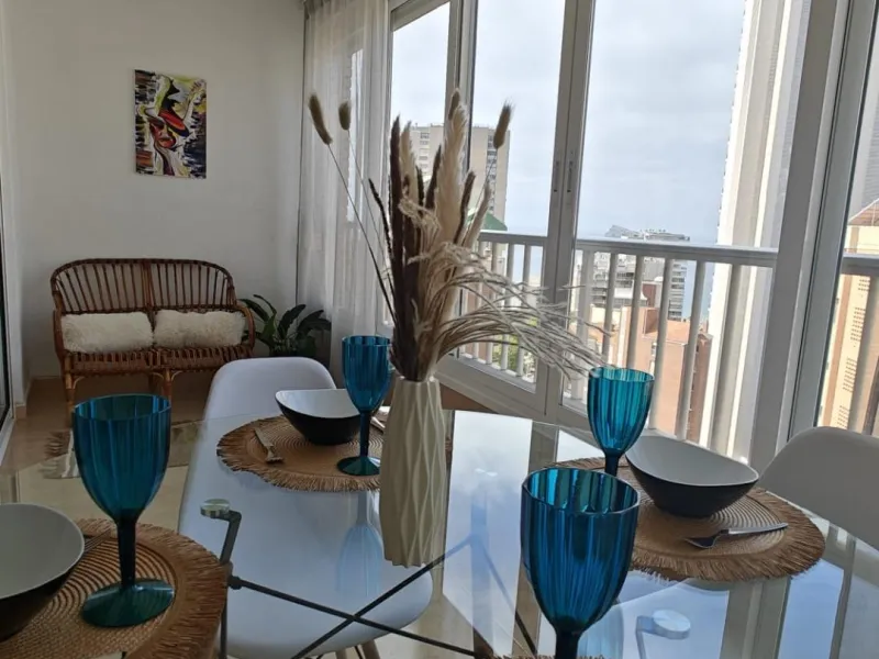 ¡Piso con vistas al mar en Benidorm!