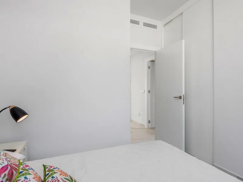 OBRA NUEVA! BUGALOW EN SAN MIGUEL DE SALINAS. 2 DORM. 2 BAÑOS. PISCINA+GARAJE.