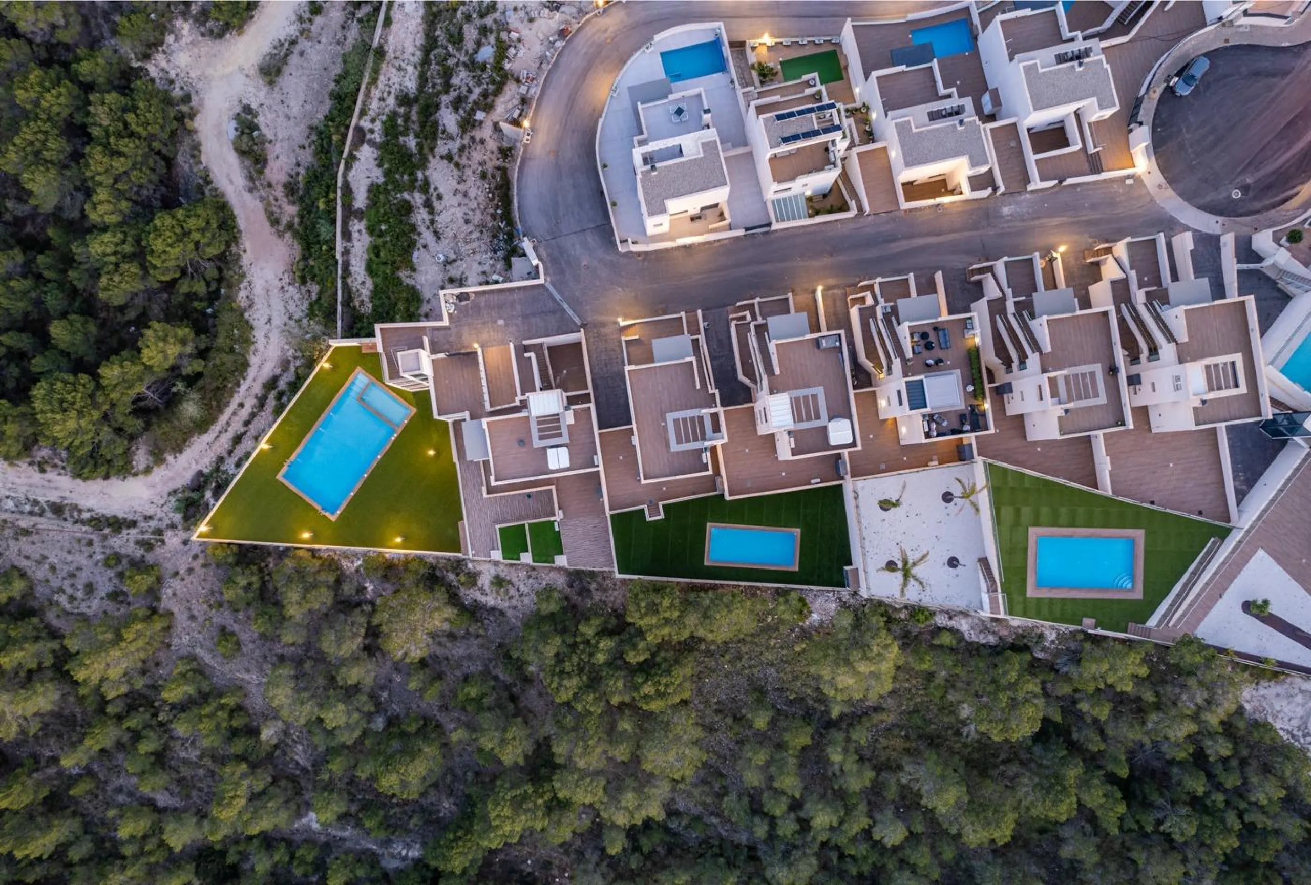 OBRA NUEVA! BUGALOW EN SAN MIGUEL DE SALINAS. 2 DORM. 2 BAÑOS. PISCINA+GARAJE.