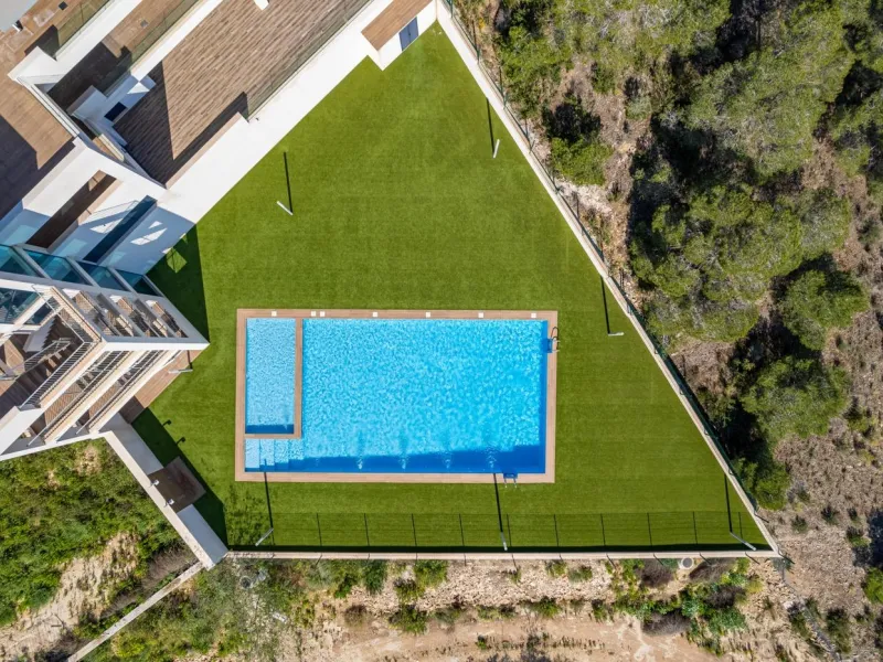 OBRA NUEVA! BUGALOW EN SAN MIGUEL DE SALINAS. 2 DORM. 2 BAÑOS. PISCINA+GARAJE.