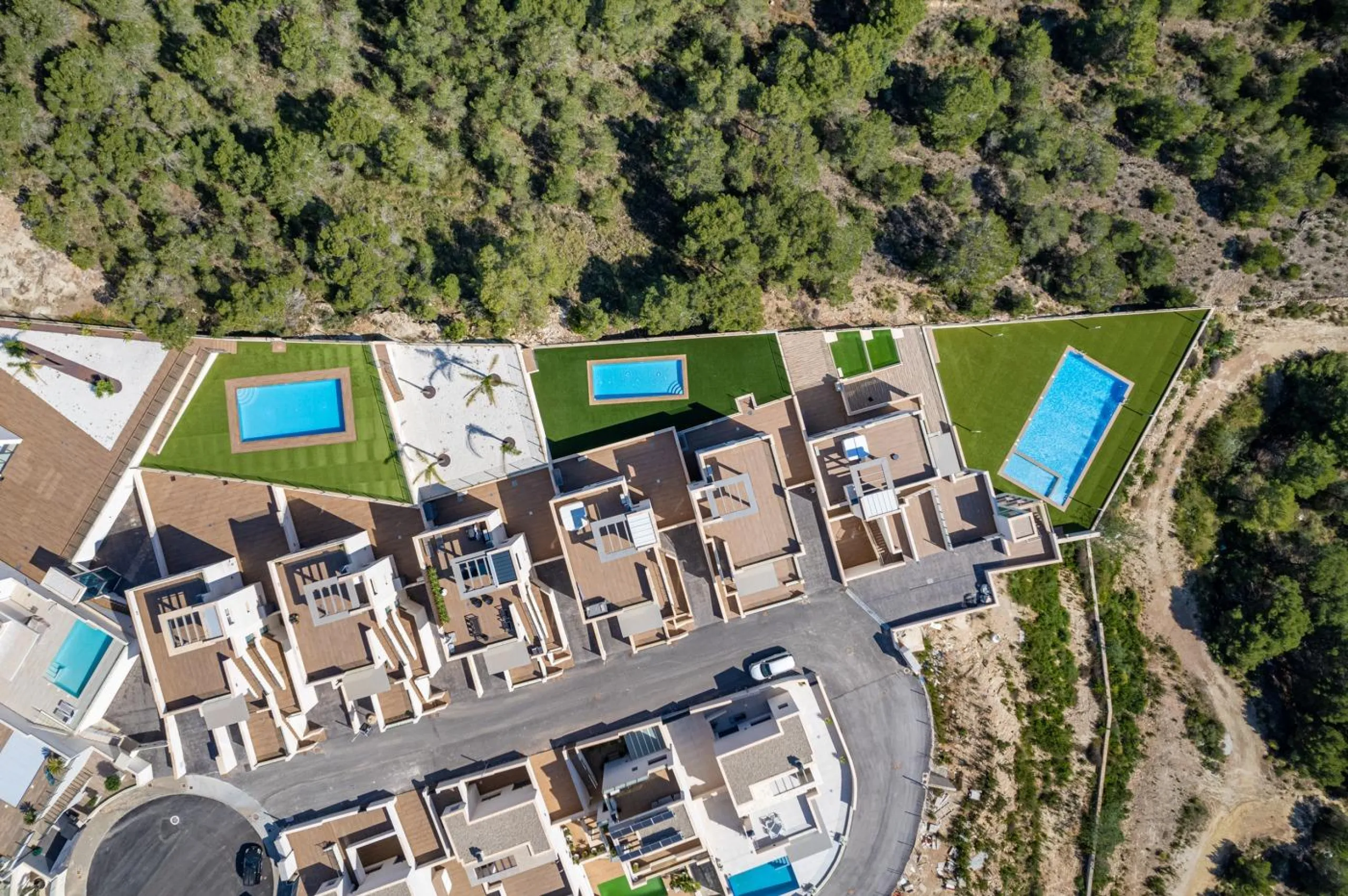 OBRA NUEVA! BUGALOW EN SAN MIGUEL DE SALINAS. 2 DORM. 2 BAÑOS. PISCINA+GARAJE.