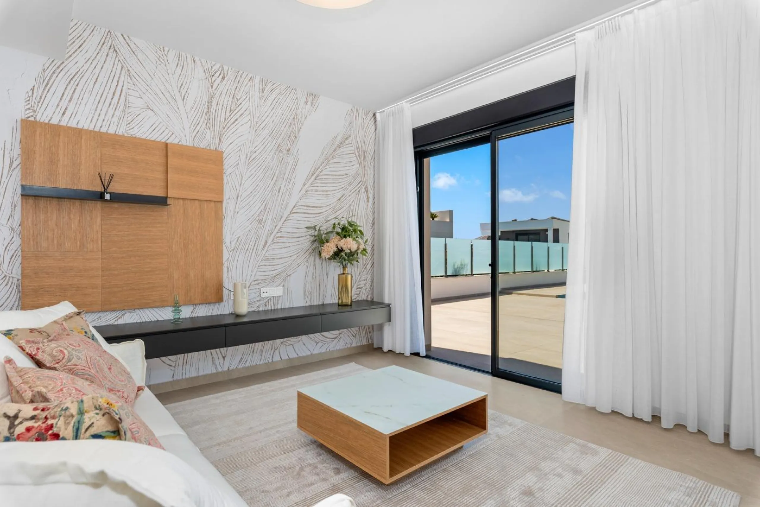 OBRA NUEVA! VILLA DE LUJO EN ORIHUELA COSTA. PLAYA A 350 METROS.