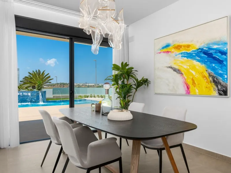 OBRA NUEVA! VILLA DE LUJO EN ORIHUELA COSTA. PLAYA A 350 METROS.