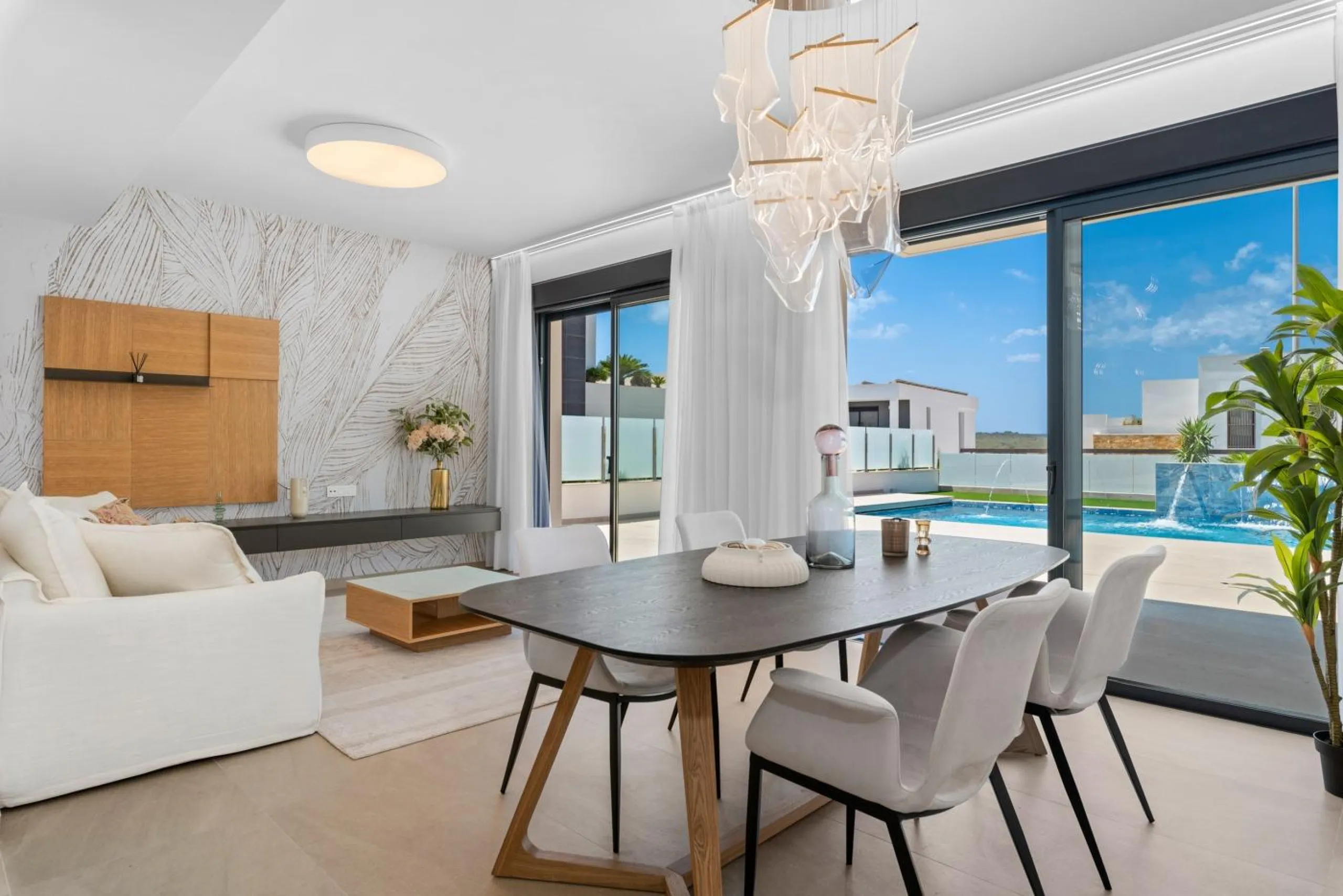 OBRA NUEVA! VILLA DE LUJO EN ORIHUELA COSTA. PLAYA A 350 METROS.
