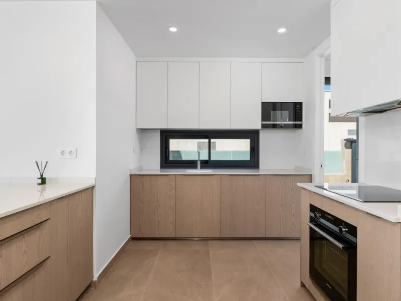 OBRA NUEVA! VILLA DE LUJO EN ORIHUELA COSTA. PLAYA A 350 METROS.