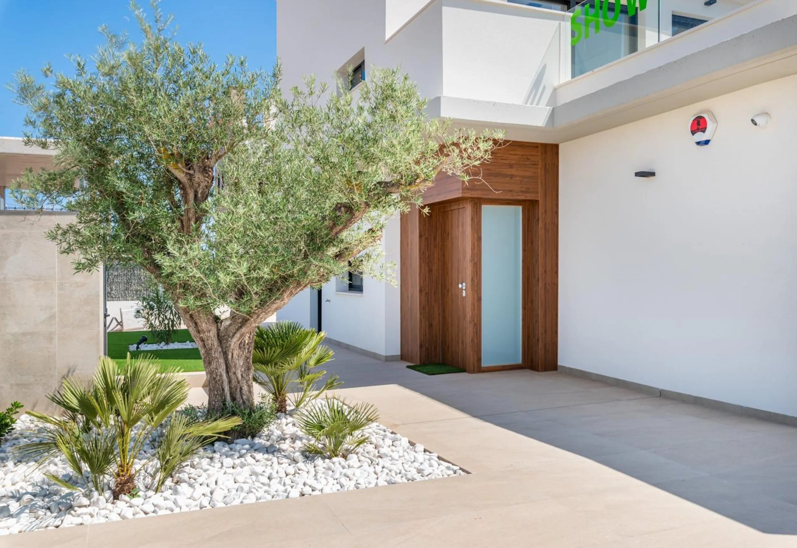 OBRA NUEVA! VILLA DE LUJO EN ORIHUELA COSTA. PLAYA A 350 METROS.