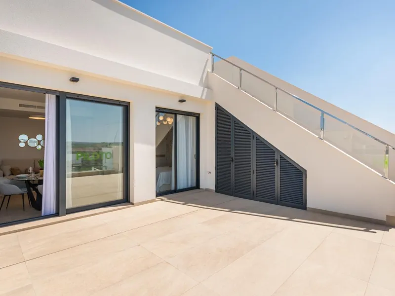 OBRA NUEVA! VILLA DE LUJO EN ORIHUELA COSTA. PLAYA A 350 METROS.