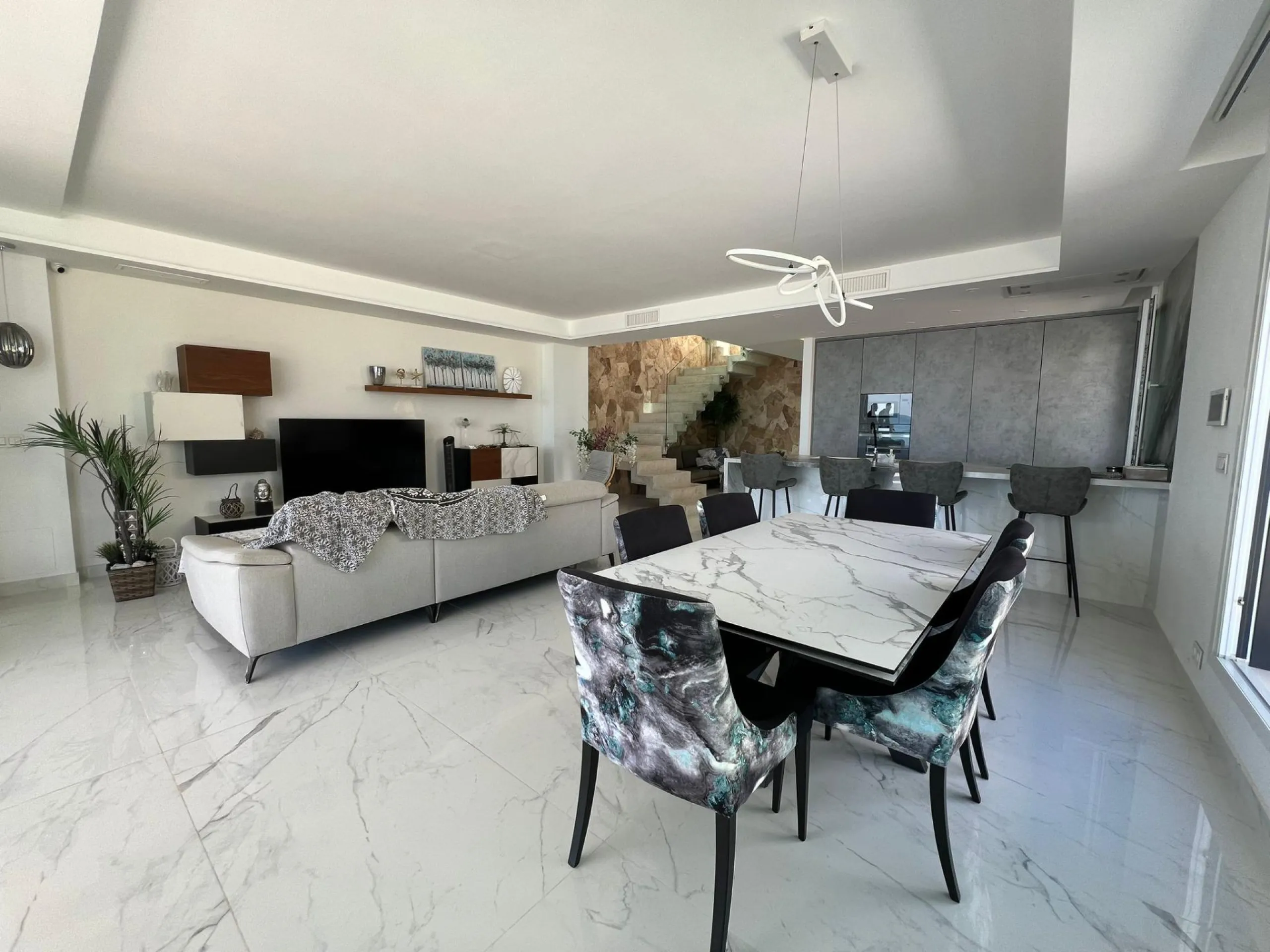 Spectacular Beachfront VILLA, LA MATA