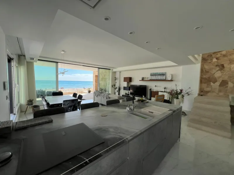 Spectacular Beachfront VILLA, LA MATA