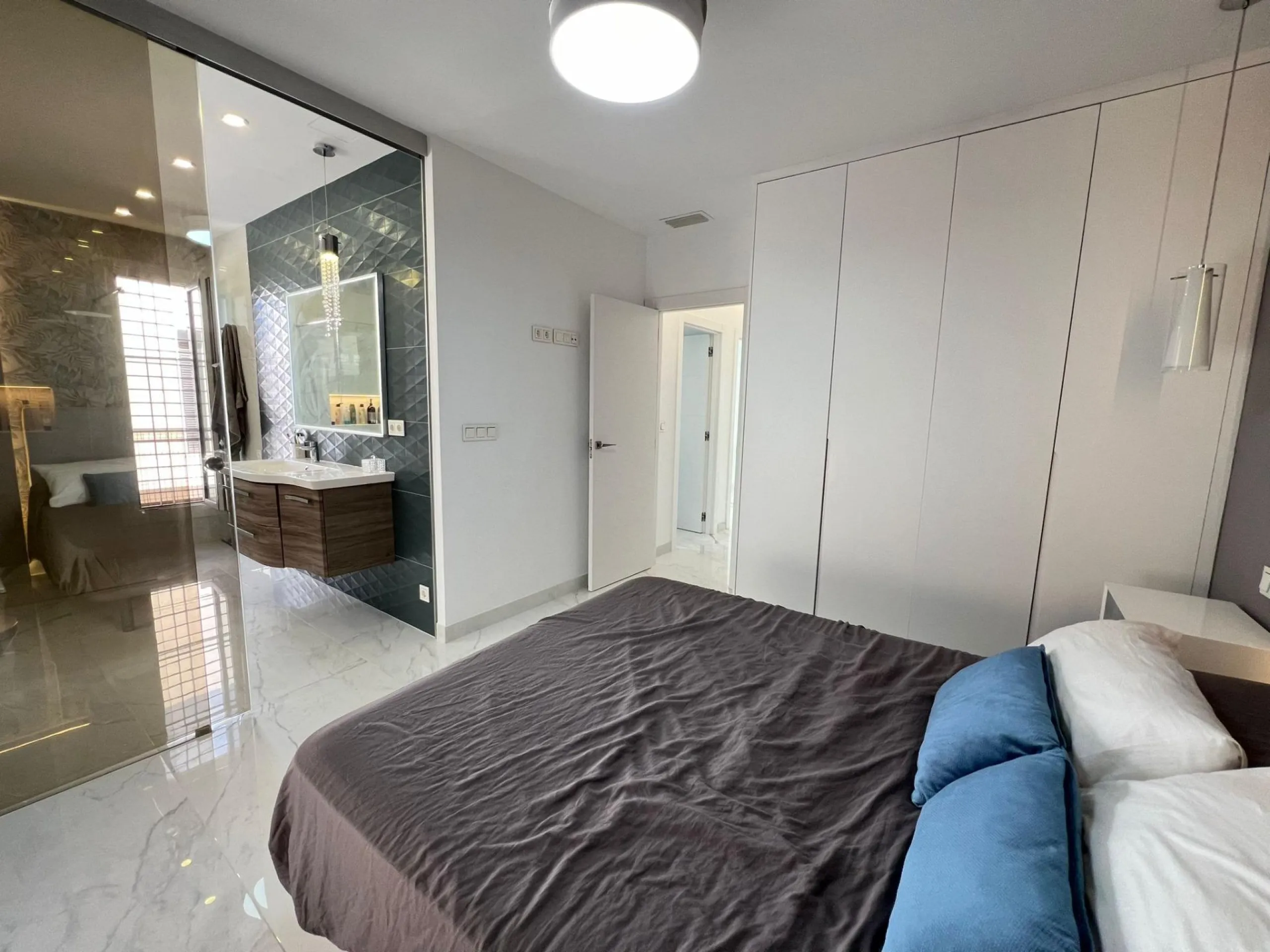 Spectacular Beachfront VILLA, LA MATA