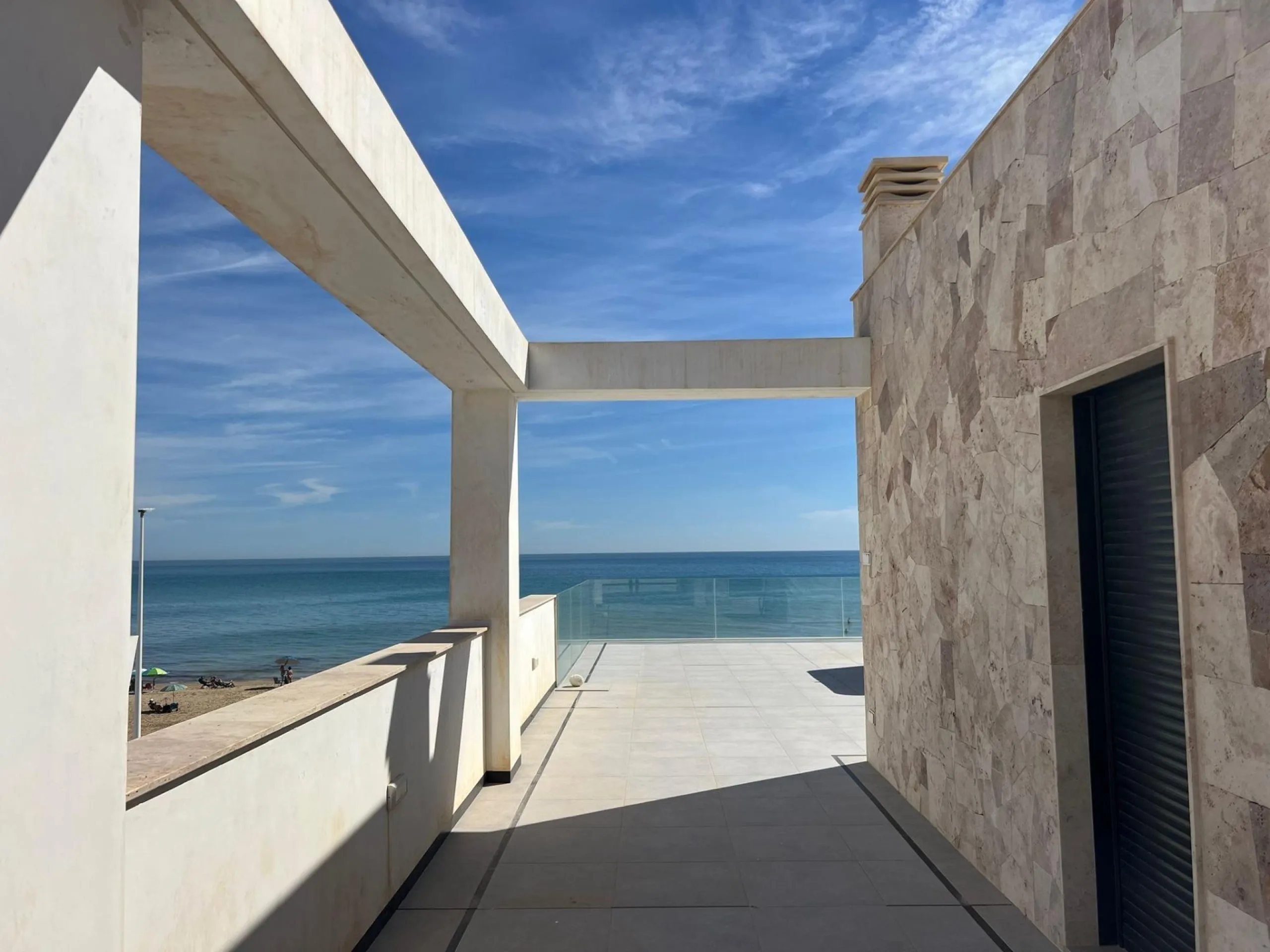 Spectacular Beachfront VILLA, LA MATA