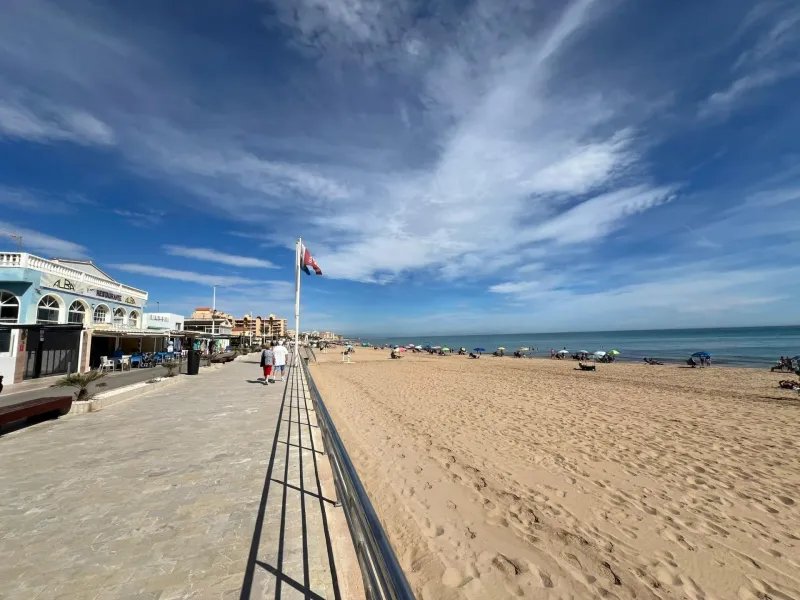 Spectacular Beachfront VILLA, LA MATA