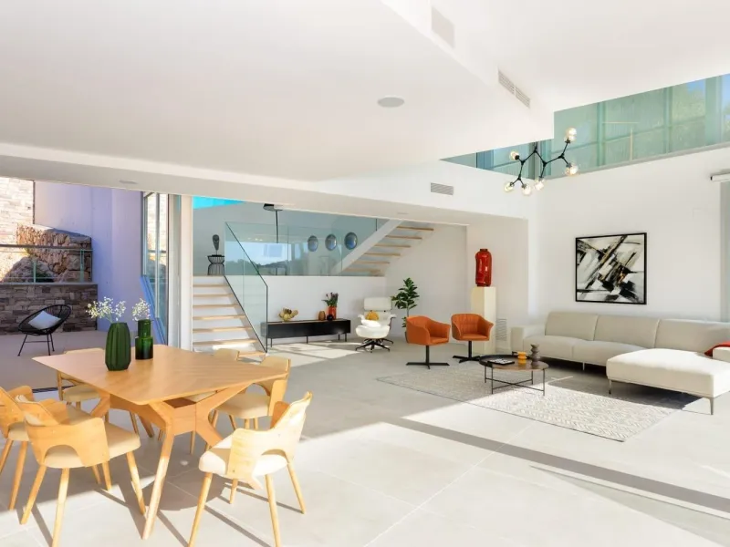 Modern Villa with Sea Views and Pool in Can Girona, Sitges