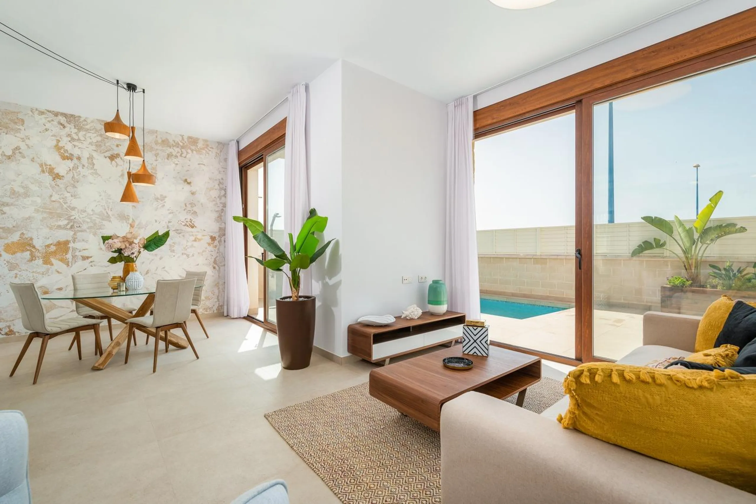 OBRA NUEVA EN VERA PLAYA. ALMERIA. VILLAS ESTRELLA. 244M2 DE PARCELA. 3 DORM. 2 BAÑOS. 90M2 DE CASA.