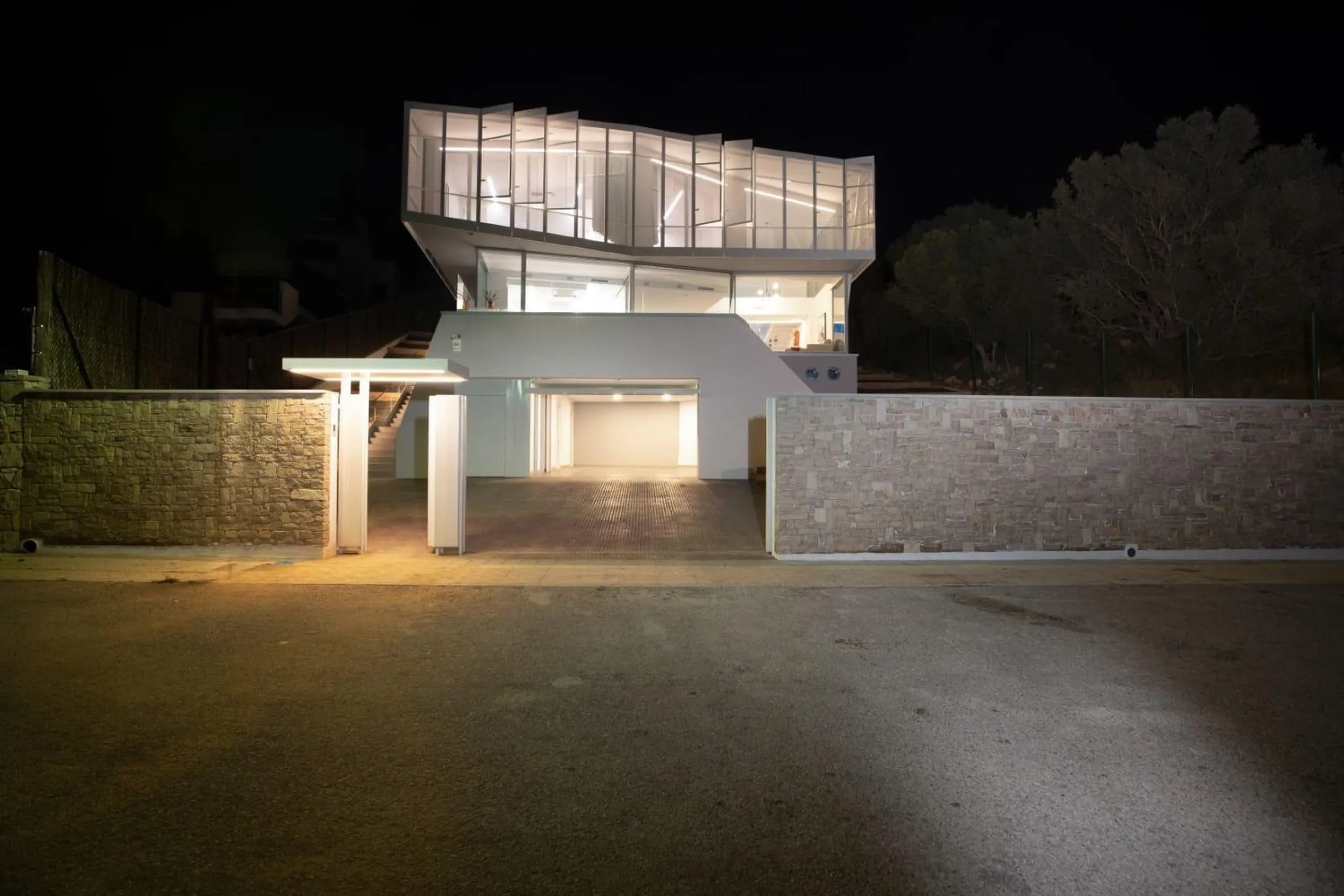 Modern Villa with Sea Views and Pool in Can Girona, Sitges