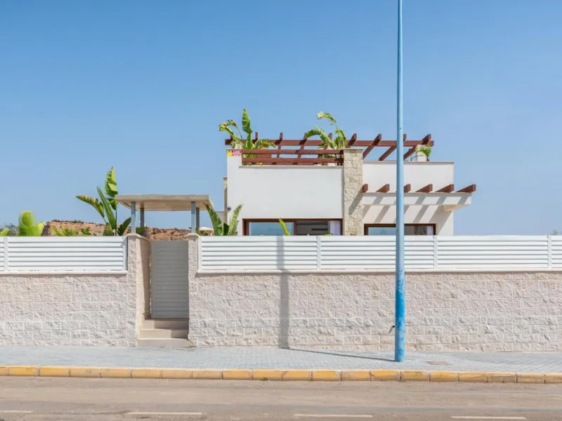 OBRA NUEVA EN VERA PLAYA. ALMERIA. VILLAS ESTRELLA. 244M2 DE PARCELA. 3 DORM. 2 BAÑOS. 90M2 DE CASA.