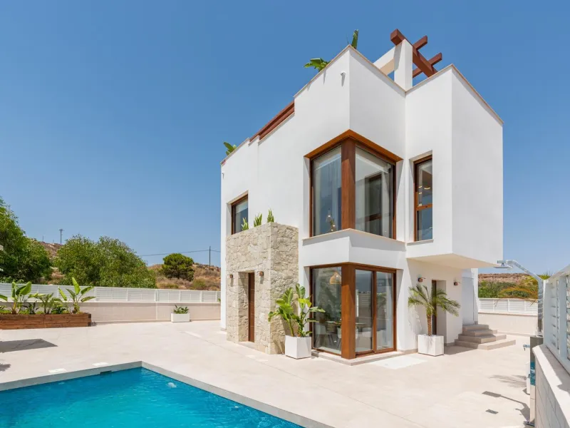 OBRA NUEVA EN VERA PLAYA. VILLAS LAGUNA AZUL. 230M2 PARCELA. 3 DORM. 3 BAÑOS.