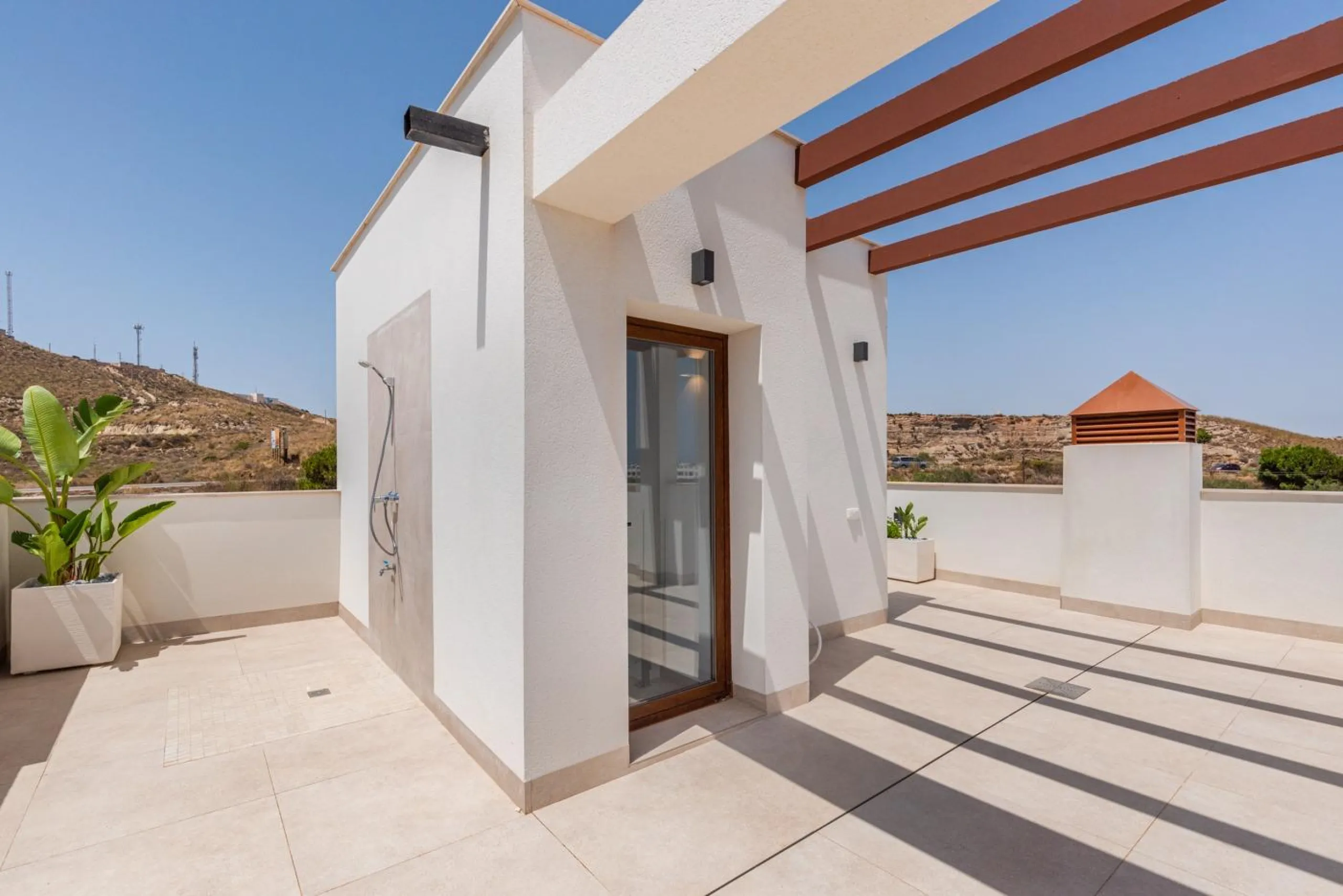 OBRA NUEVA EN VERA PLAYA. VILLAS LAGUNA AZUL. 230M2 PARCELA. 3 DORM. 3 BAÑOS.