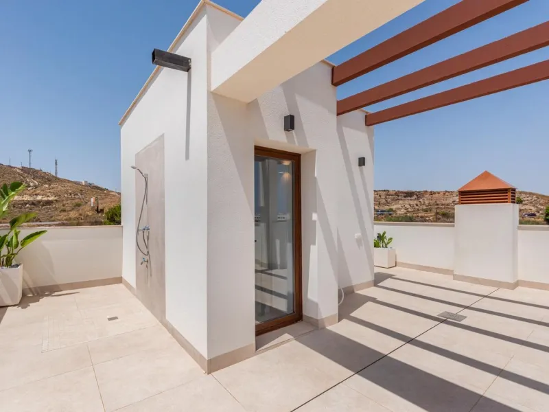 OBRA NUEVA EN VERA PLAYA. VILLAS LAGUNA AZUL. 230M2 PARCELA. 3 DORM. 3 BAÑOS.