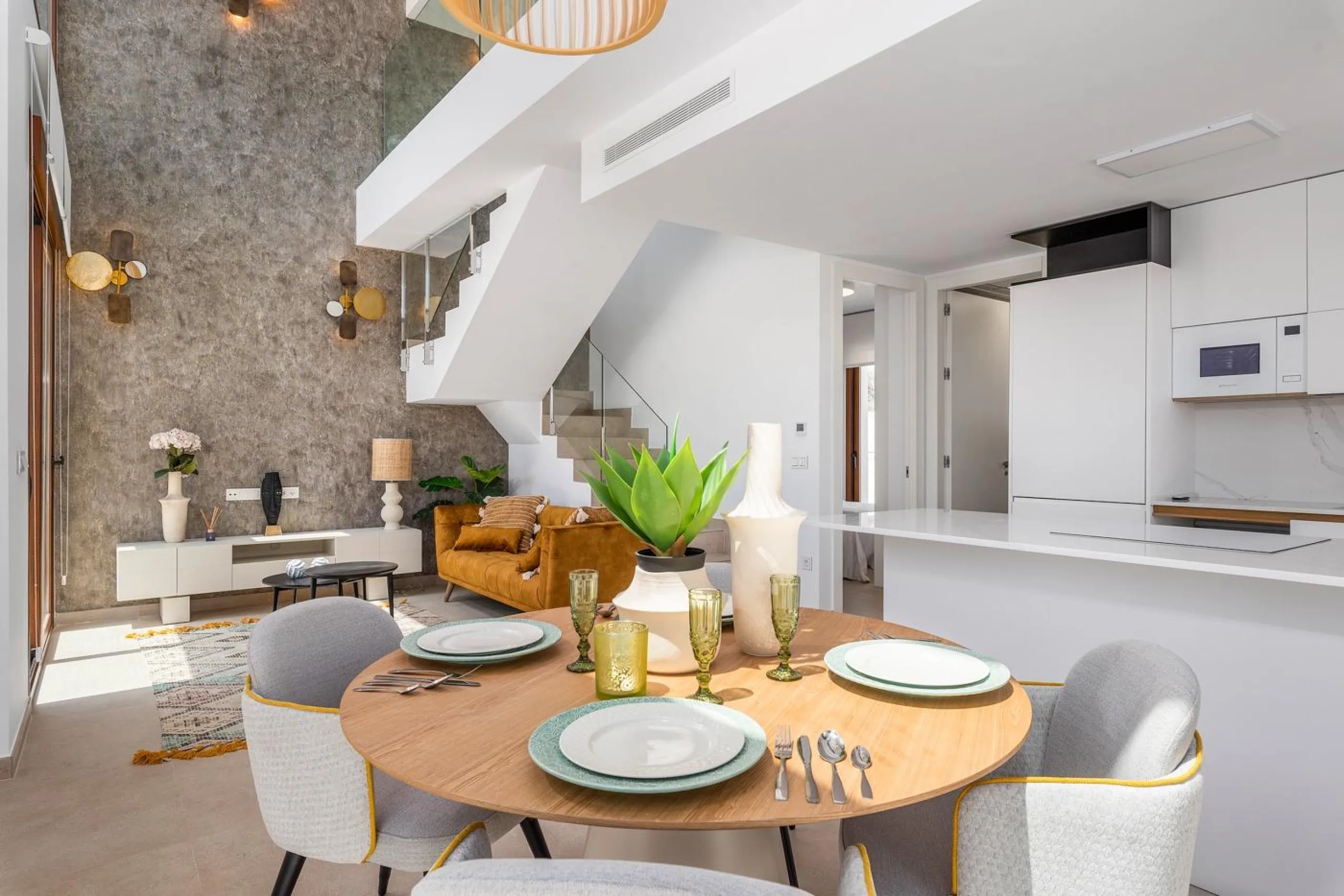 OBRA NUEVA EN VERA PLAYA. VILLAS LAGUNA AZUL. 230M2 PARCELA. 3 DORM. 3 BAÑOS.