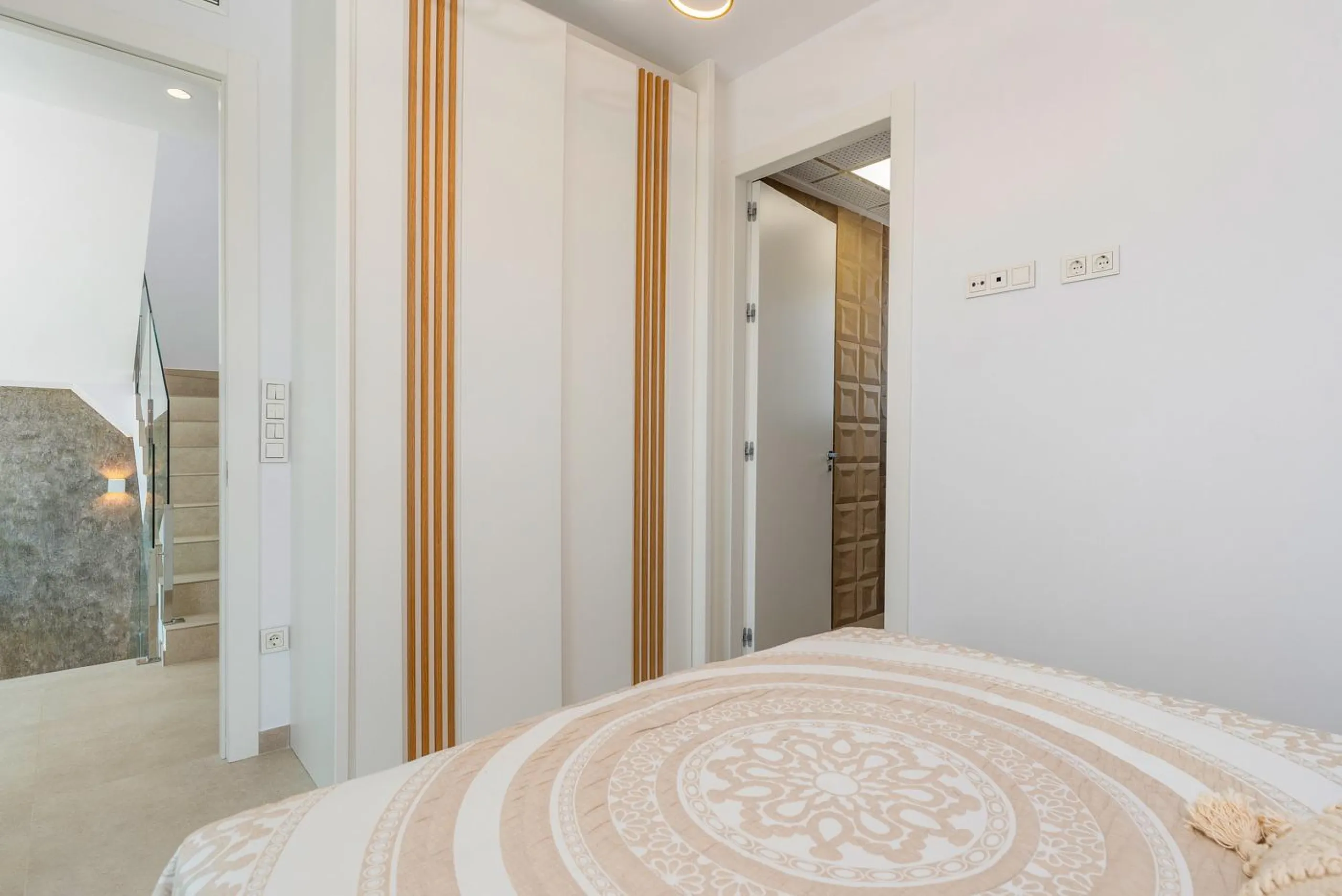 OBRA NUEVA EN VERA PLAYA. VILLAS LAGUNA AZUL. 230M2 PARCELA. 3 DORM. 3 BAÑOS.